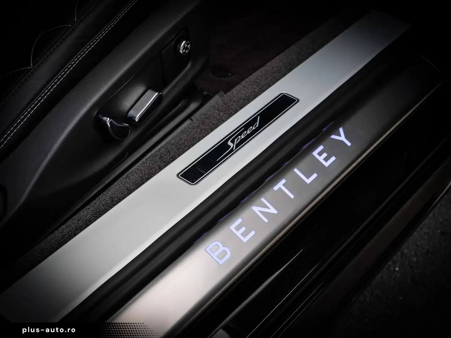 Bentley Continental GT W12 Speed Onyx  Akrapovic Exhaust