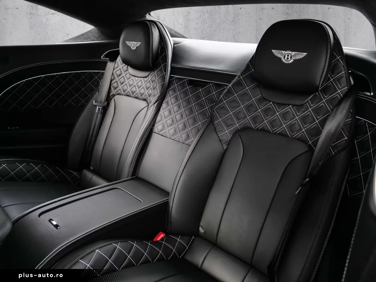 Bentley Continental GT W12 Speed Onyx  Akrapovic Exhaust
