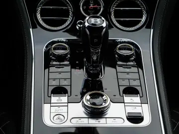 Bentley Continental GT W12 Speed Onyx  Akrapovic Exhaust