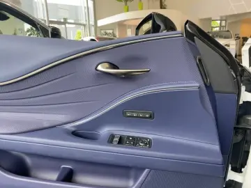 Lexus LC 500 Cabrio Ultimate Edition NR. #83 LAST ONE