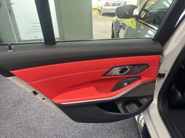 BMW M3 Touring xDrive Competition KERAMIKBREMSSYTEM