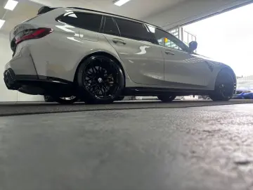 BMW M3 Touring xDrive Competition KERAMIKBREMSSYTEM