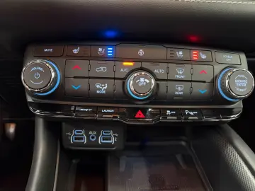 DODGE Durango 6.2 SRT 4x4 Hellcat Memo 6-Sitze Brembo