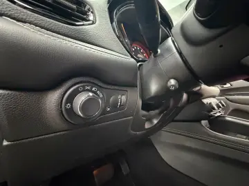 DODGE Durango 6.2 SRT 4x4 Hellcat Memo 6-Sitze Brembo