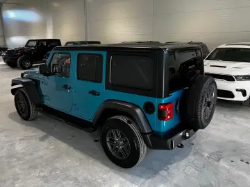 Jeep Wrangler 3.6l V6 JL Automatik Facelift Hardtop