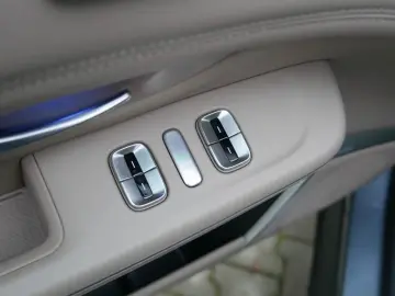 XPENG G9 AWD PERFORMANCE