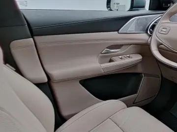 XPENG G9 Performance