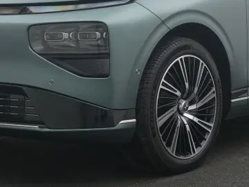 XPENG G9 Performance