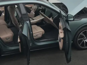 XPENG G9 Performance
