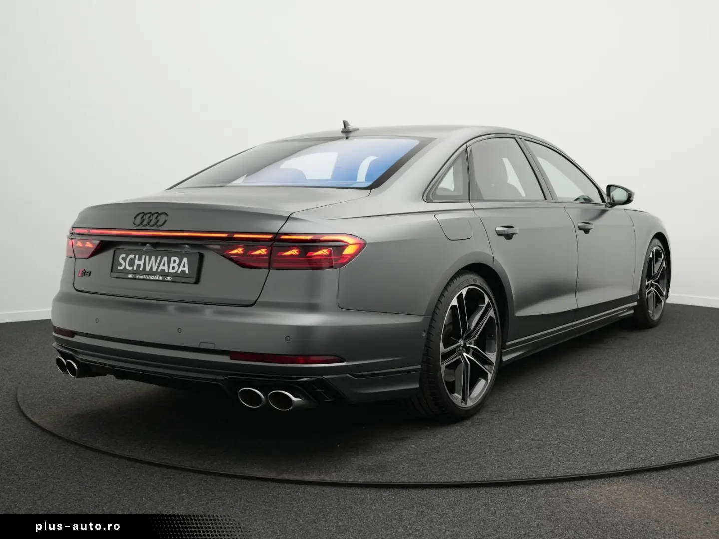AUDI S8 TFSI quattro  MATRIX PANO AHK B&O StdHz