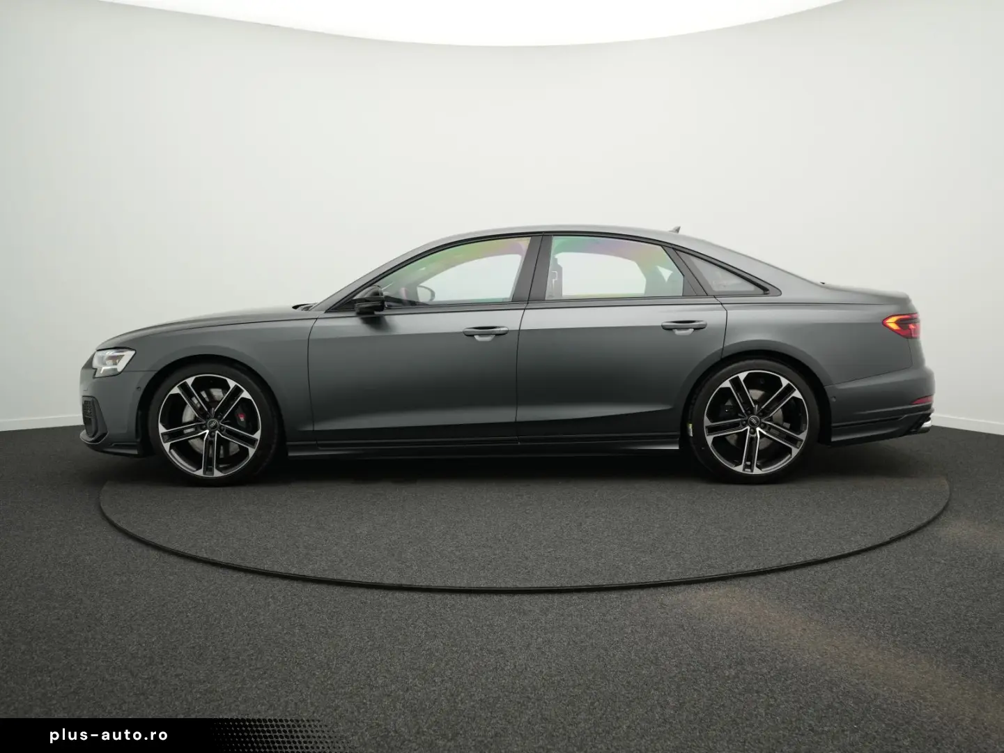 AUDI S8 TFSI quattro  MATRIX PANO AHK B&O StdHz