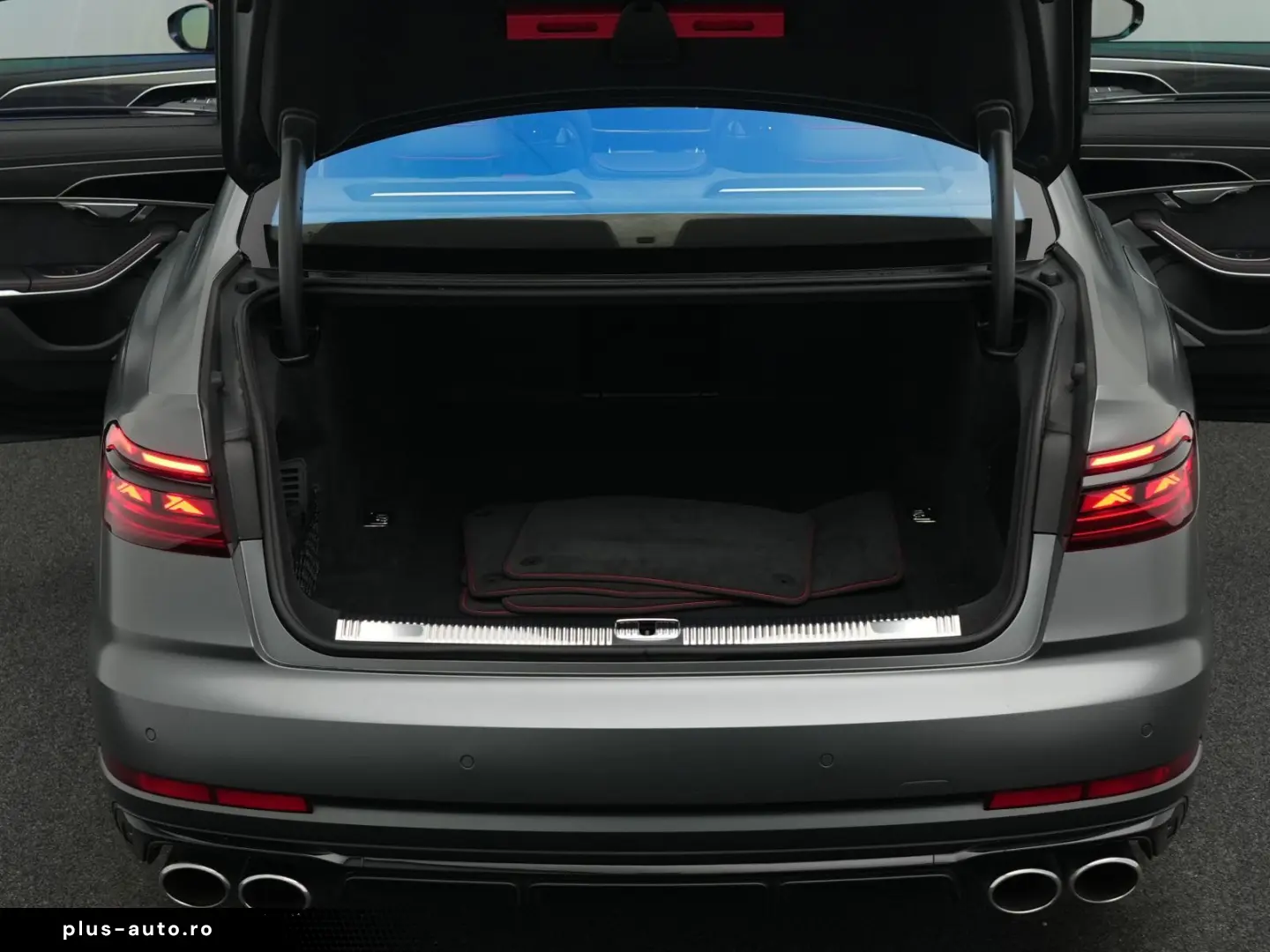 AUDI S8 TFSI quattro  MATRIX PANO AHK B&O StdHz