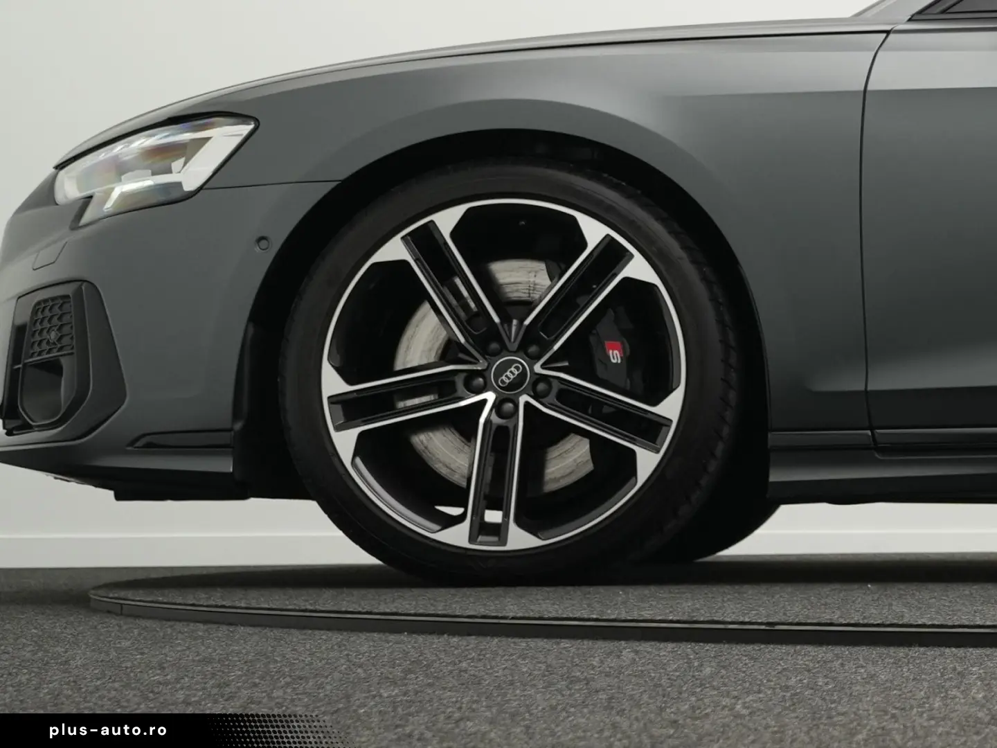 AUDI S8 TFSI quattro  MATRIX PANO AHK B&O StdHz