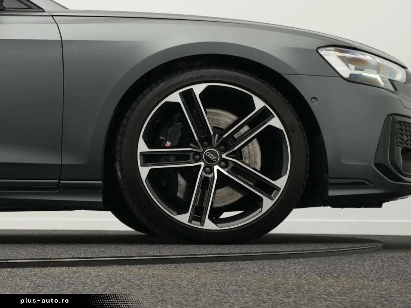 AUDI S8 TFSI quattro  MATRIX PANO AHK B&O StdHz