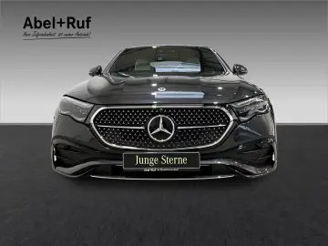 Mercedes-Benz E 220 d AMG DIGITAL DISTRO Burme Memo HuD 360