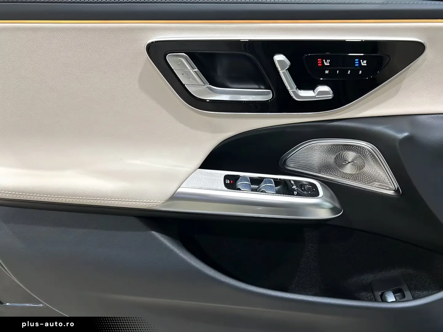 Mercedes-Benz E 220 d AMG DIGITAL DISTRO Burme Memo HuD 360