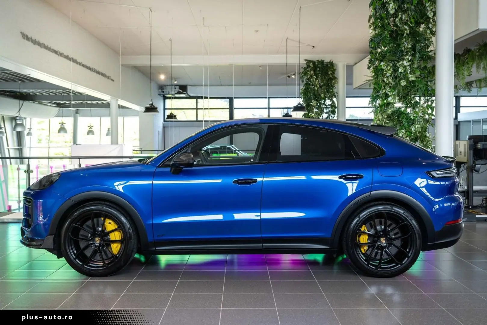 PORSCHE Cayenne Coupé 4.0 Turbo E-Hybrid GT PTS
