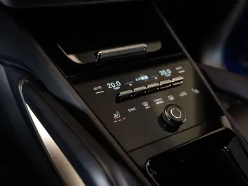PORSCHE Cayenne Coupé 4.0 Turbo E-Hybrid GT PTS