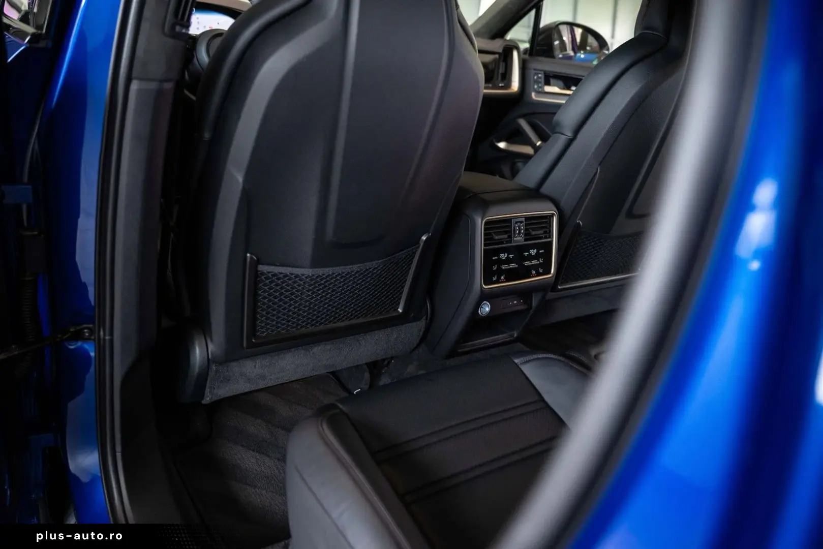 PORSCHE Cayenne Coupé 4.0 Turbo E-Hybrid GT PTS
