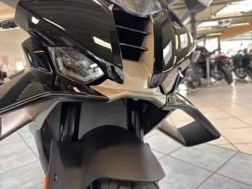 BMW S1000RR TRACK-BASE