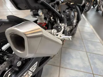 BMW S1000RR TRACK-BASE