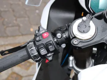 BMW S1000RR M-Paket Frästeile M-Schmiederäder 2025