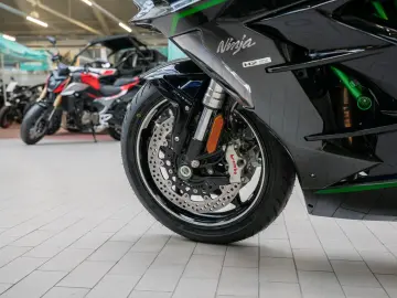 KAWASAKI Ninja H2 SX SE  Mod 2026  4 JAHRE GARANTIE