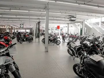 KAWASAKI Ninja H2 SX SE  Mod 2026  4 JAHRE GARANTIE