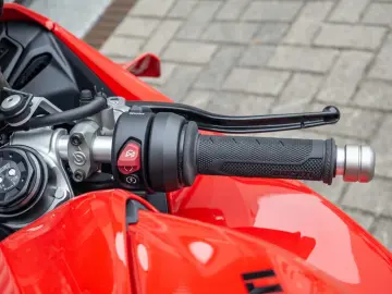 DUCATI PanigaleV4