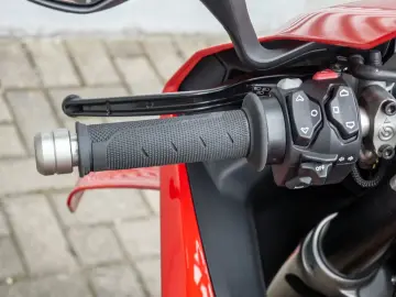 DUCATI PanigaleV4