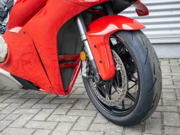 DUCATI PanigaleV4