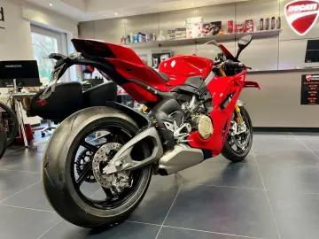 DUCATI Panigale V4 S