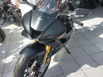 HONDA CBR1000RR-R Fireblade SP