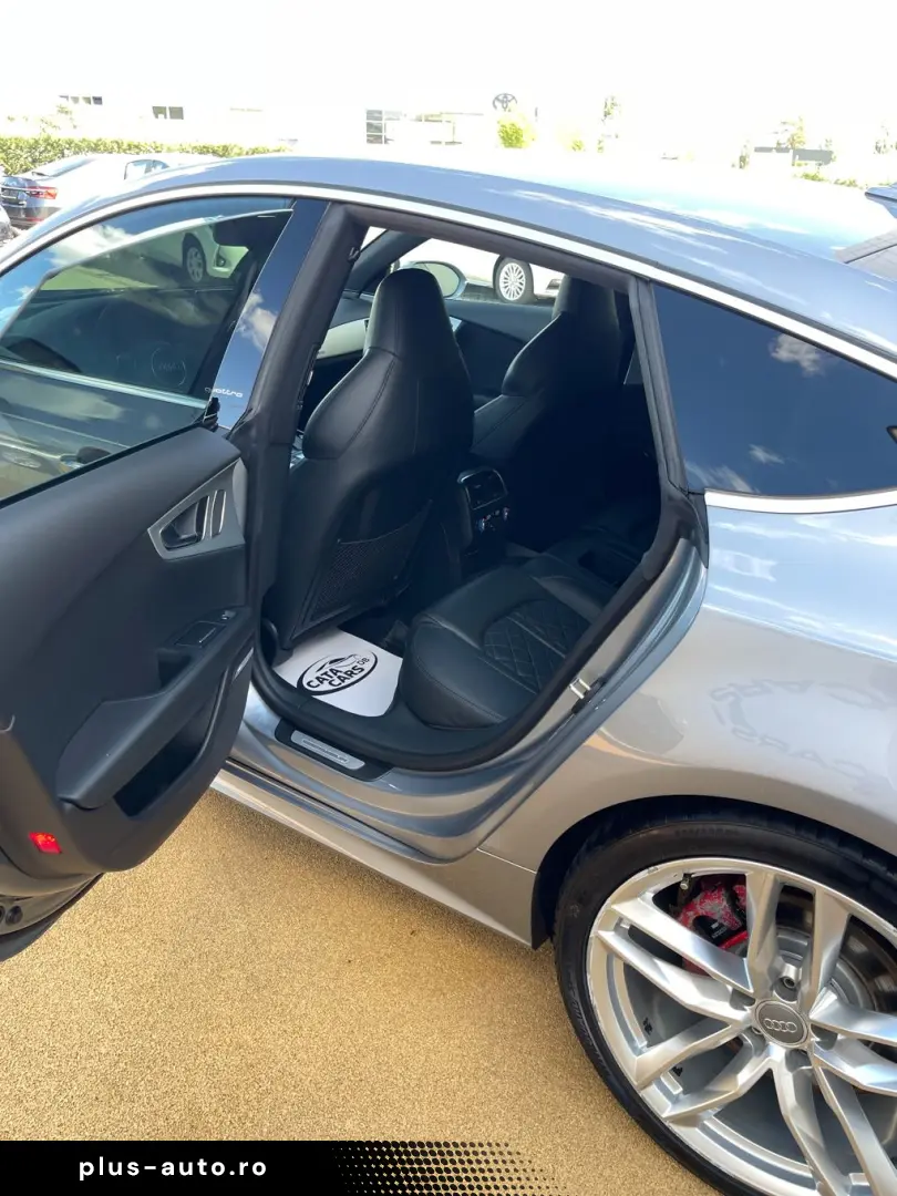 Audi A7 3.0TDI  320CP  SLINE  Matrix  Piele  Bose  SoftClose