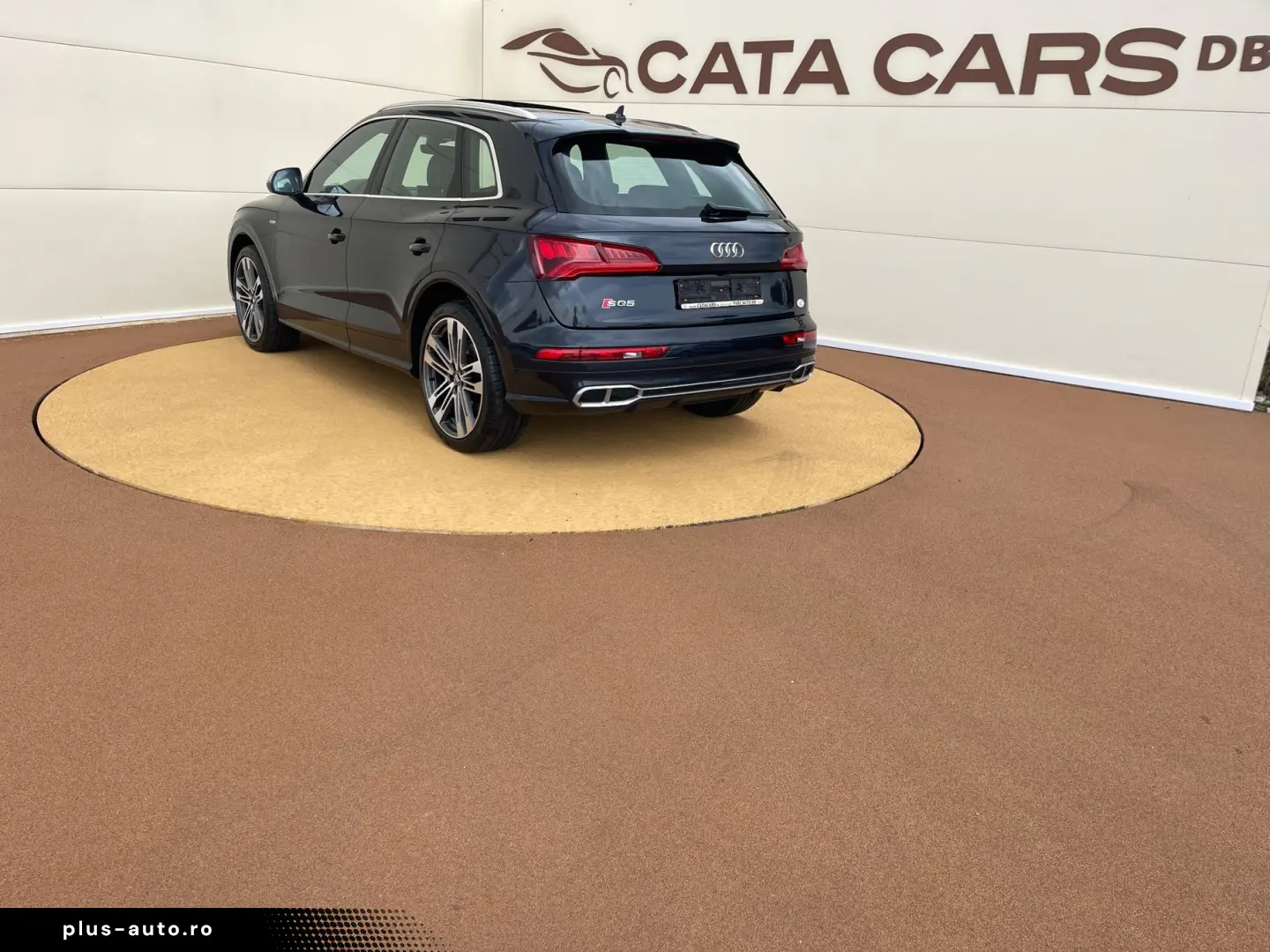 Audi SQ5  354CP  Matrix  Head UP  Panoramic  Pneumatica  B&O