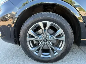 Ford  Kuga 2.5 Duratec FHEV AWD ST-Line X Hybrid
