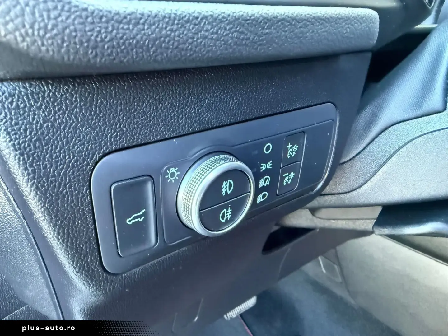 Ford  Kuga 2.5 Duratec FHEV AWD ST-Line X Hybrid