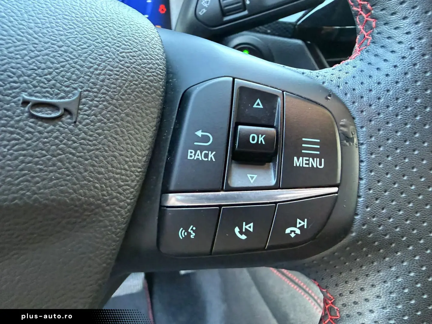 Ford  Kuga 2.5 Duratec FHEV AWD ST-Line X Hybrid