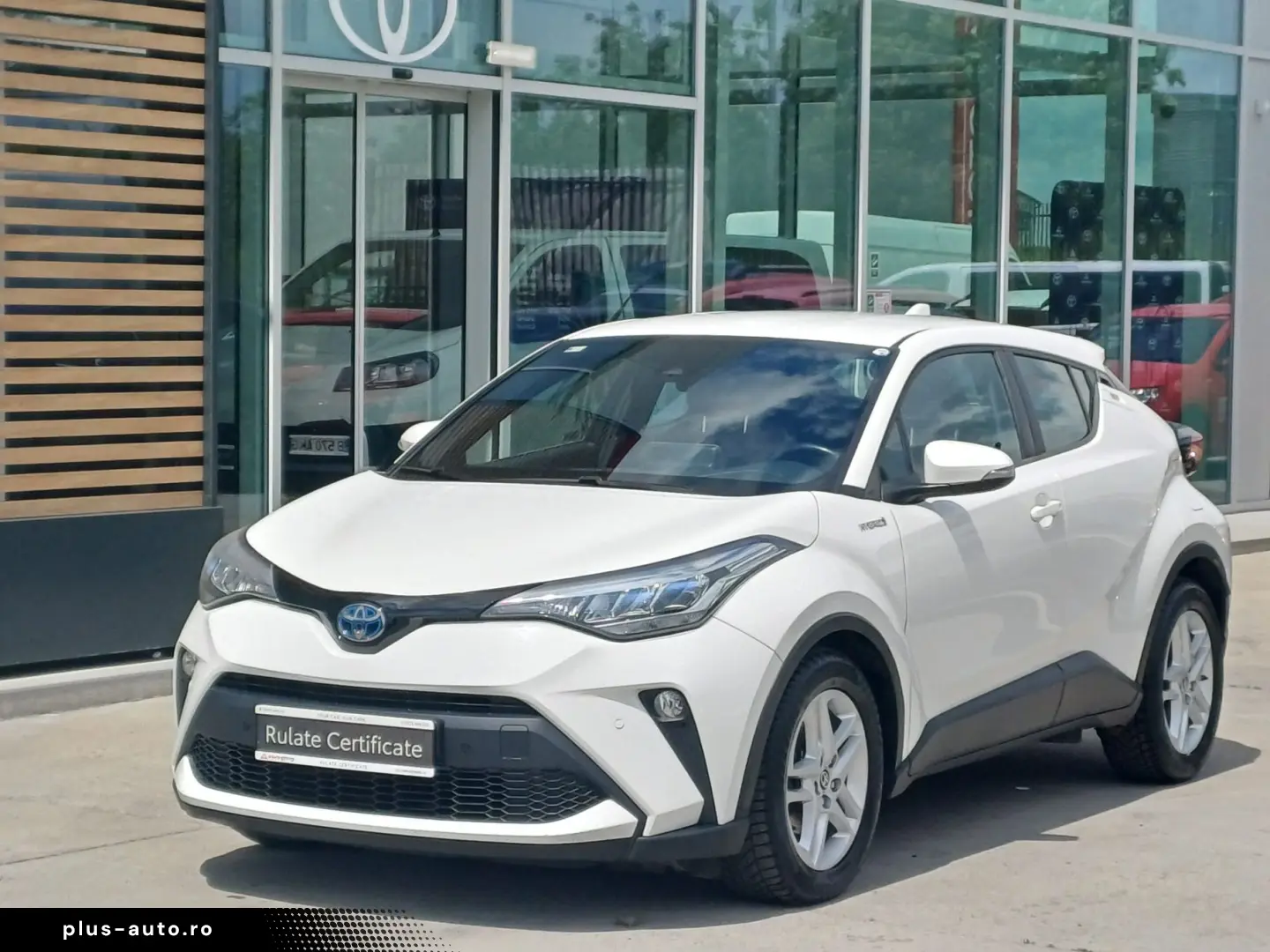 Toyota C-HR 1.8 HYBRID 122 CP CVT