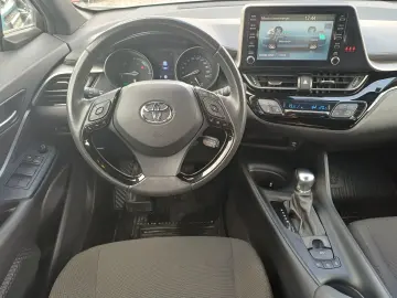 Toyota C-HR 1.8 HYBRID 122 CP CVT