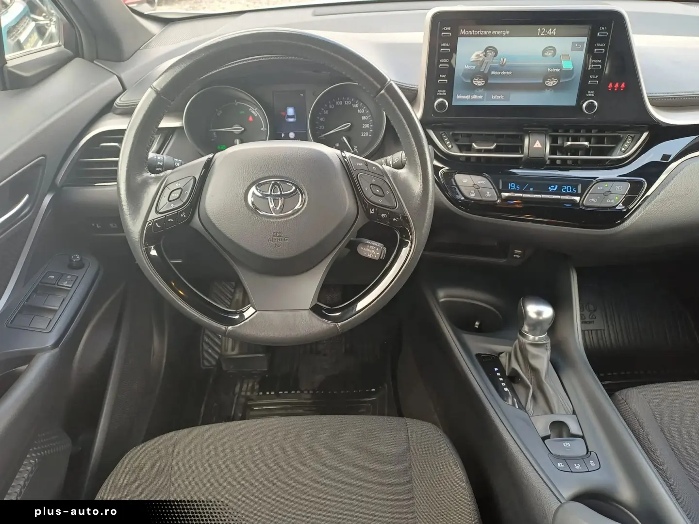 Toyota C-HR 1.8 HYBRID 122 CP CVT