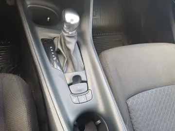 Toyota C-HR 1.8 HYBRID 122 CP CVT
