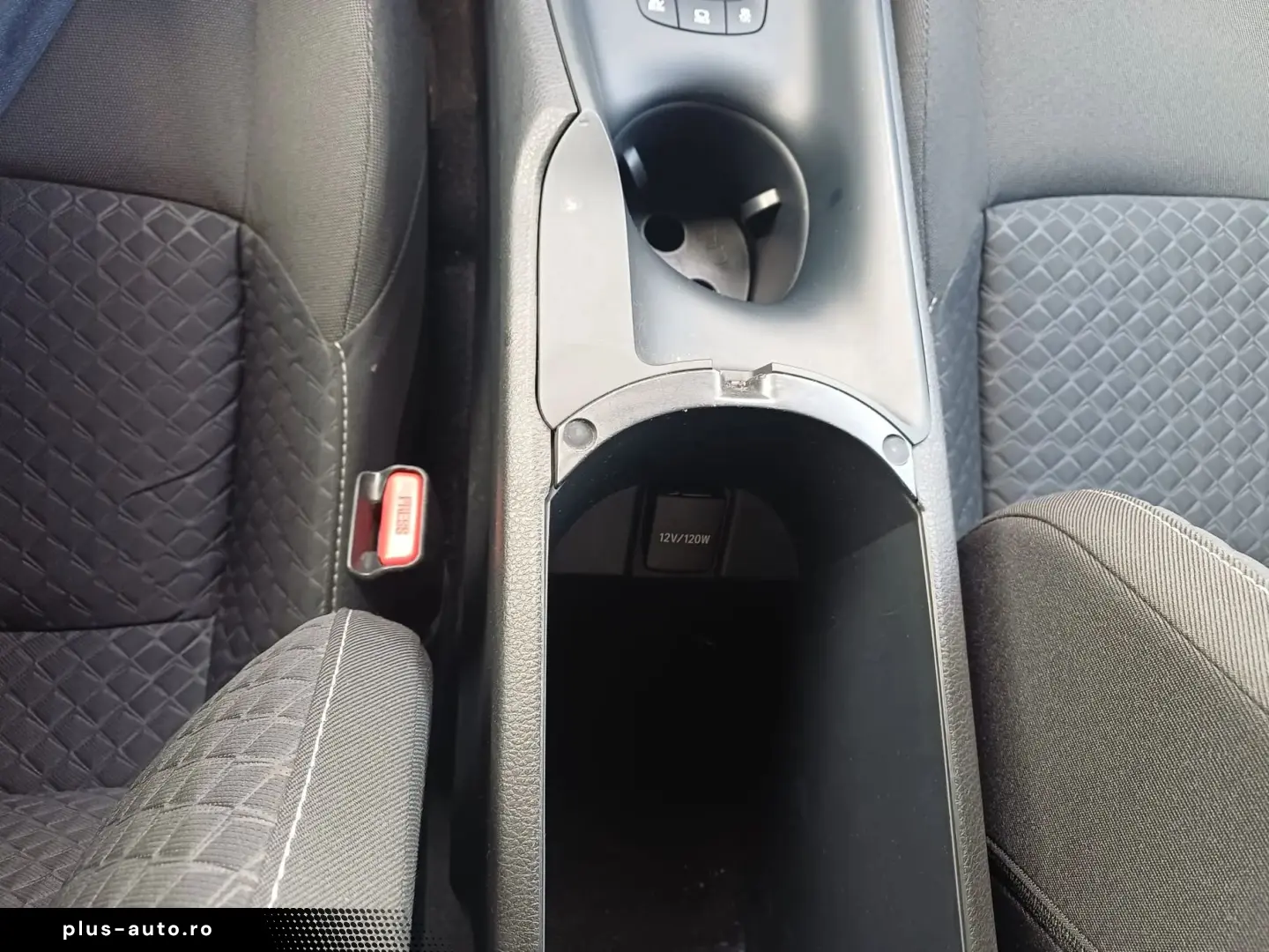 Toyota C-HR 1.8 HYBRID 122 CP CVT