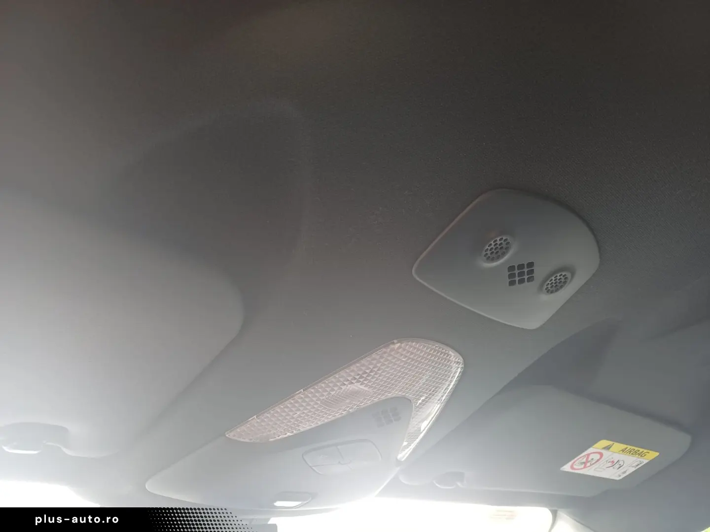Toyota C-HR 1.8 HYBRID 122 CP CVT