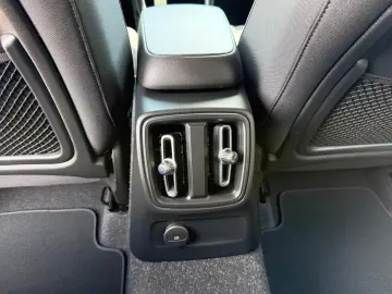 Volvo Xc-40