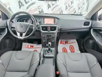 Volvo V40 Automat Crosscountry 2018 - Rate   Credit   Garant