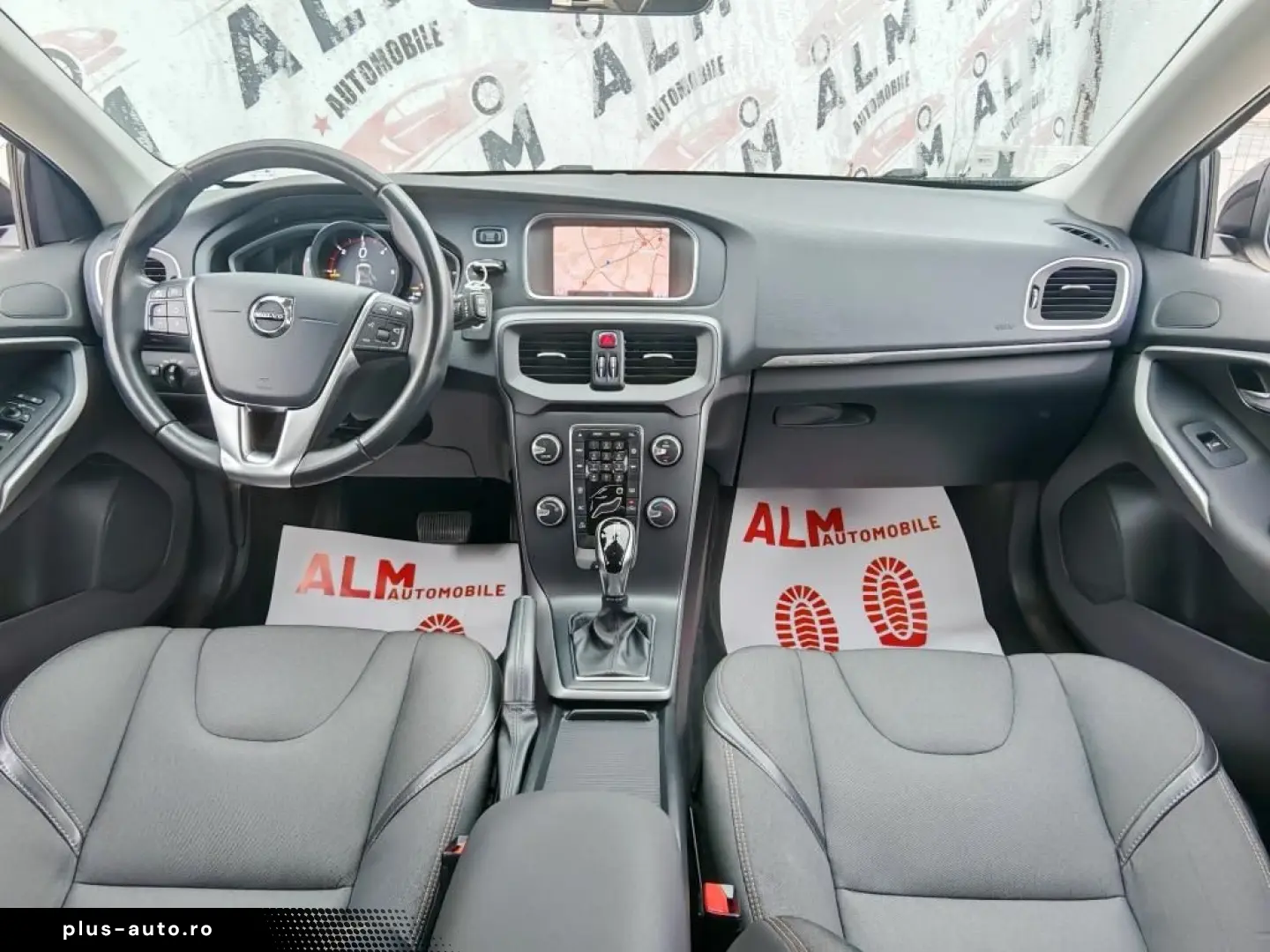 Volvo V40 Automat Crosscountry 2018 - Rate   Credit   Garant