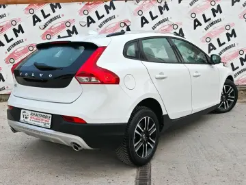 Volvo V40 Automat Crosscountry 2018 - Rate   Credit   Garant