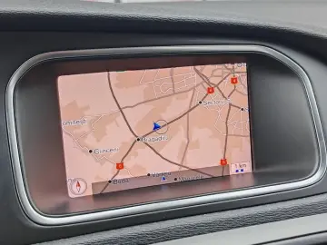 Volvo V40 Automat Crosscountry 2018 - Rate   Credit   Garant
