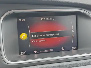 Volvo V40 Automat Crosscountry 2018 - Rate   Credit   Garant